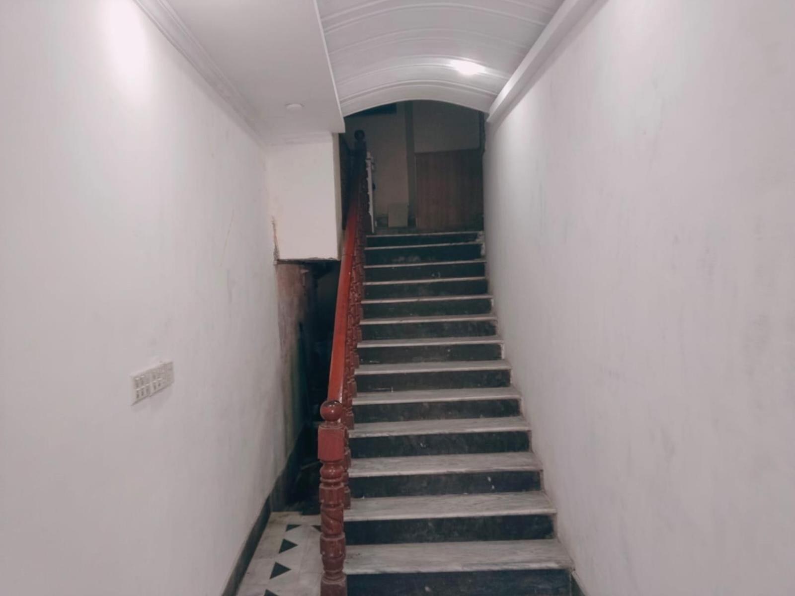 Shahzad Hotel Равалпинди Екстериор снимка